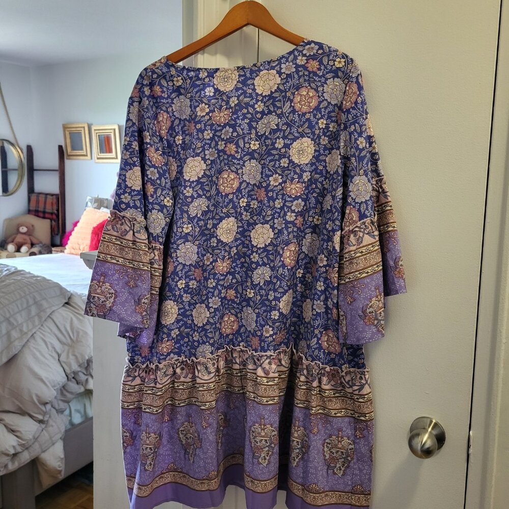 LADIES DRESS (NEW) - Picture 2 of 2